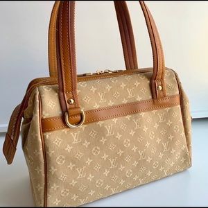 Authentic Louis Vuitton Vintage Josephine Mini